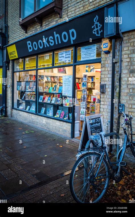 amnesty international bookshop.